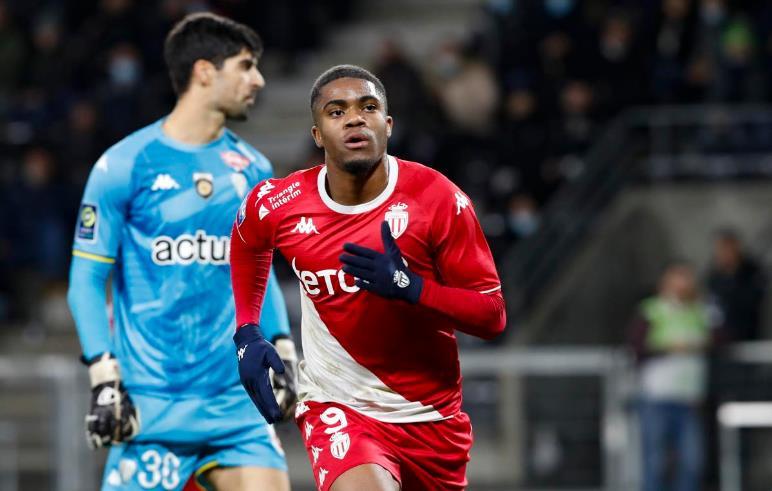 吴艳妮指出 吴艳妮指出