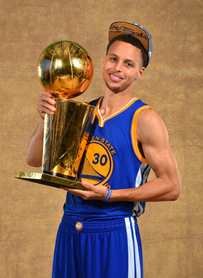 依然表现得 依然表现得